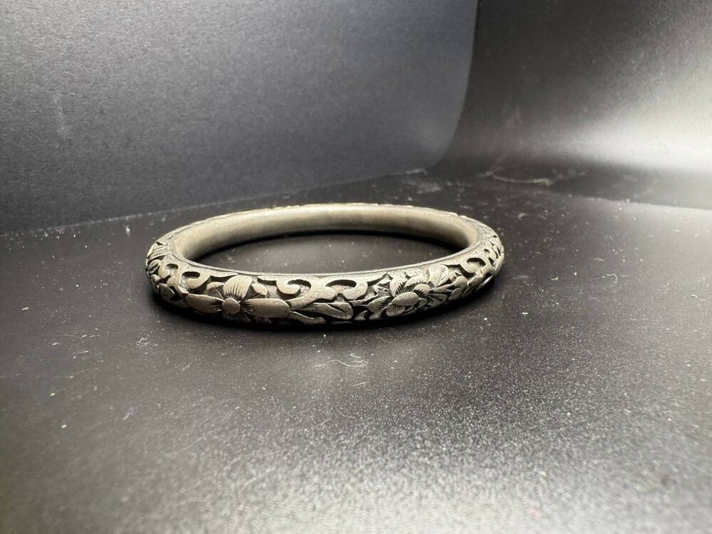 Vintage Floral Engraved Bangle Bracelet Antique Silver Tone Metal Jewelry